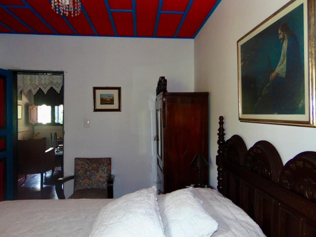 Finca La Colina Bed and Breakfast Calarcá Buitenkant foto